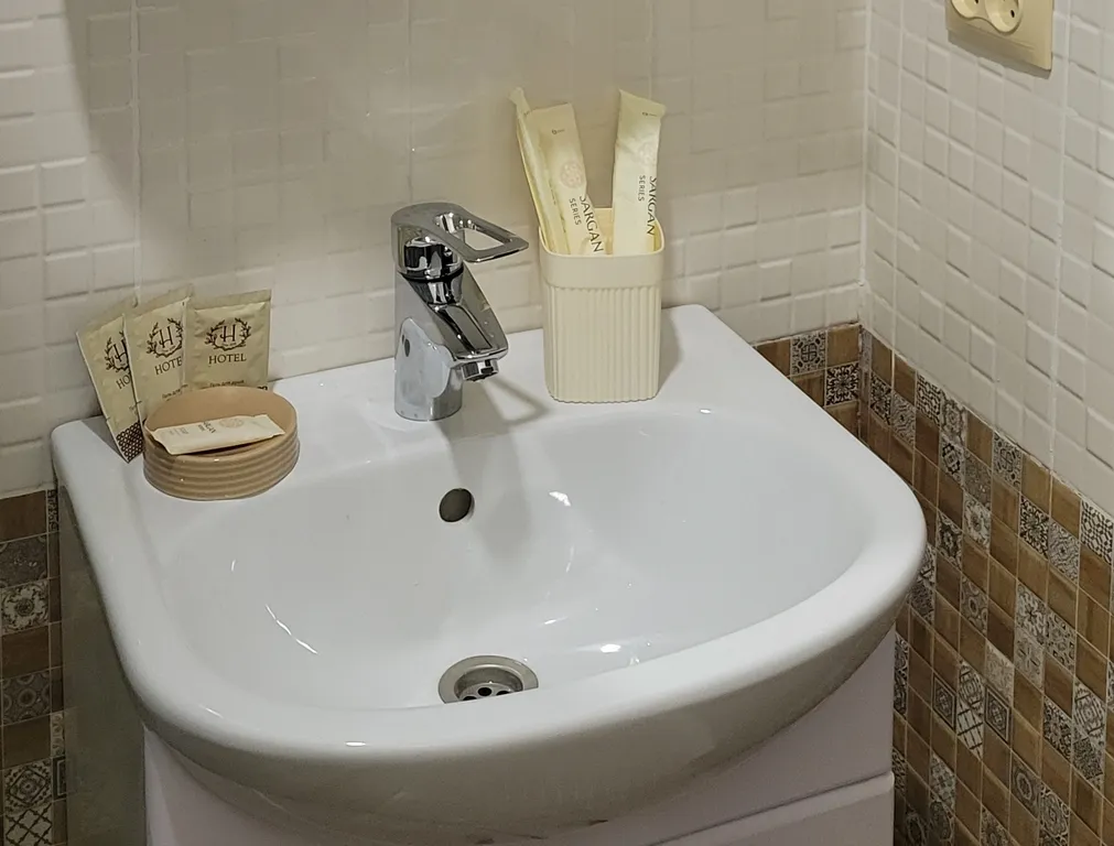 Уютная мини-студия для отдыха и сна в шаговой доступности от аэропорта