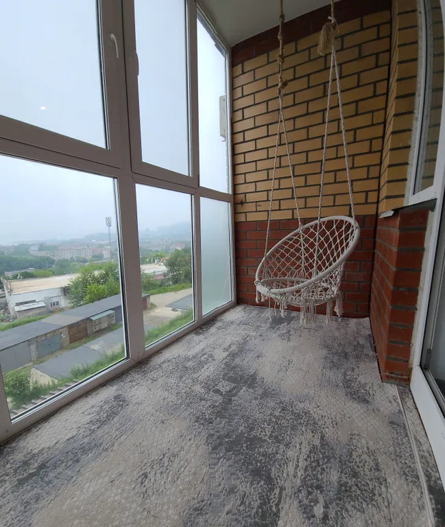 Новострой с видом на море