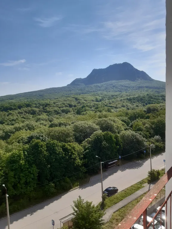 Уютная квартира с видом на горы