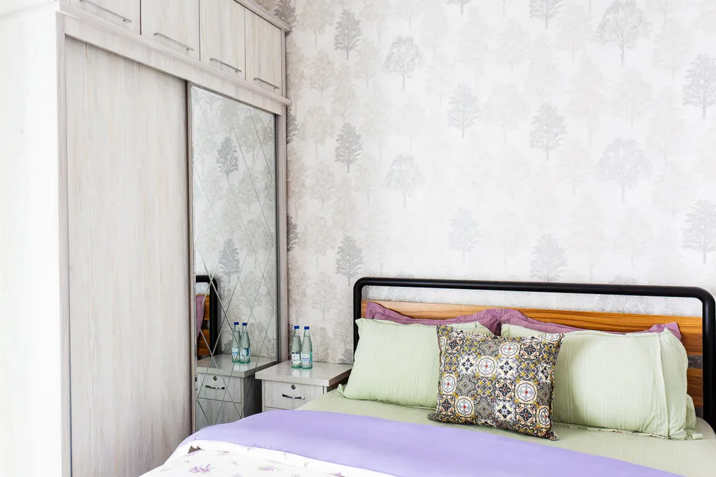 Modern Stroy 77 by Royal rentals