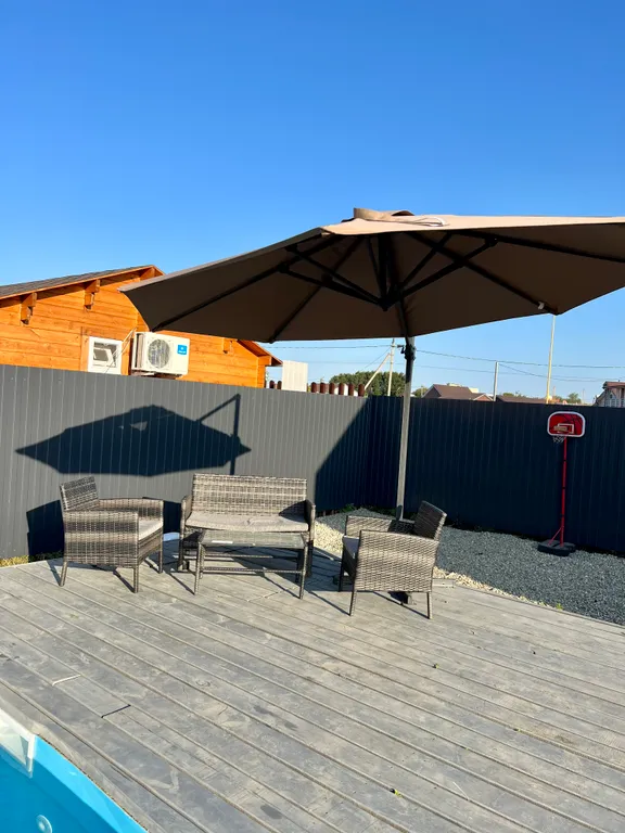 Коттедж Коттедж Barn House на берегу моря — Кучугуры