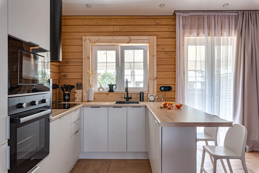 Просторный дом недалеко от озера