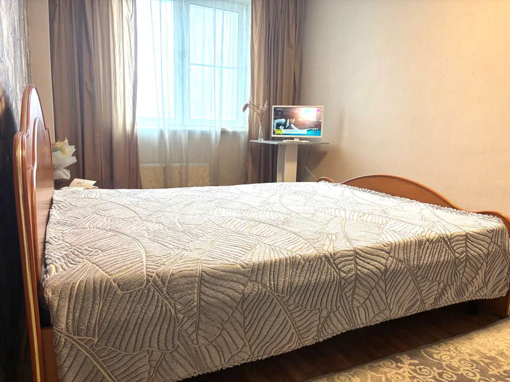 Квартира Уютная комфортабельная 1-комнатная квартира на набережной — Красноярск