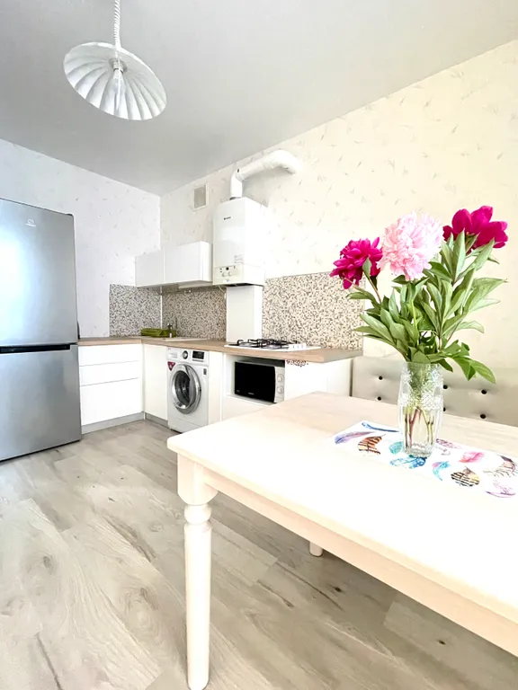 Просторная квартира в центре города — аренда посуточно в Зеленоградск