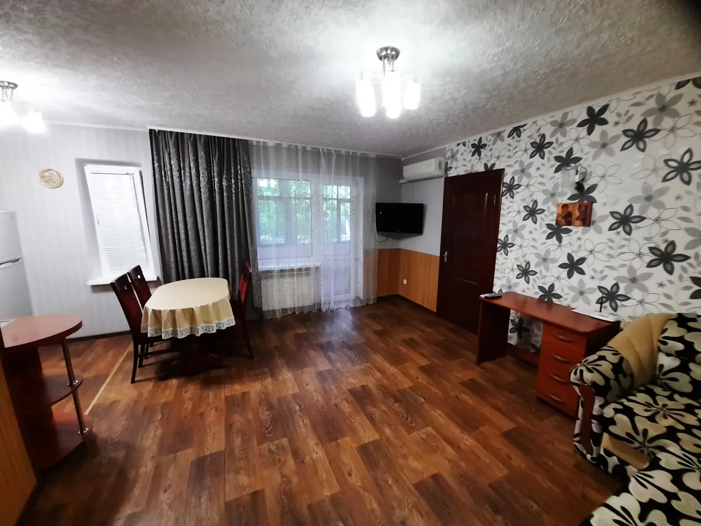 Квартира Уютная квартира в курортном центре Евпатории — Евпатория