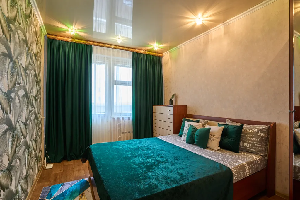 Двухкомнатная квартира с красивым видом из окна — аренда посуточно в Воронеж