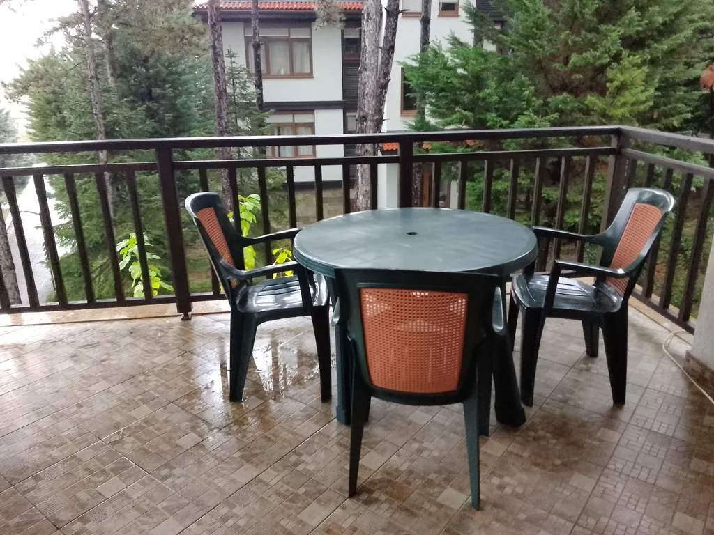 Трехкомнатный люкс в соснах у моря в Санта Марина