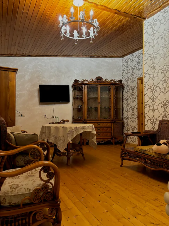 Квартира Улучшенный номер с отдельным входом — аренда посуточно в Железноводск