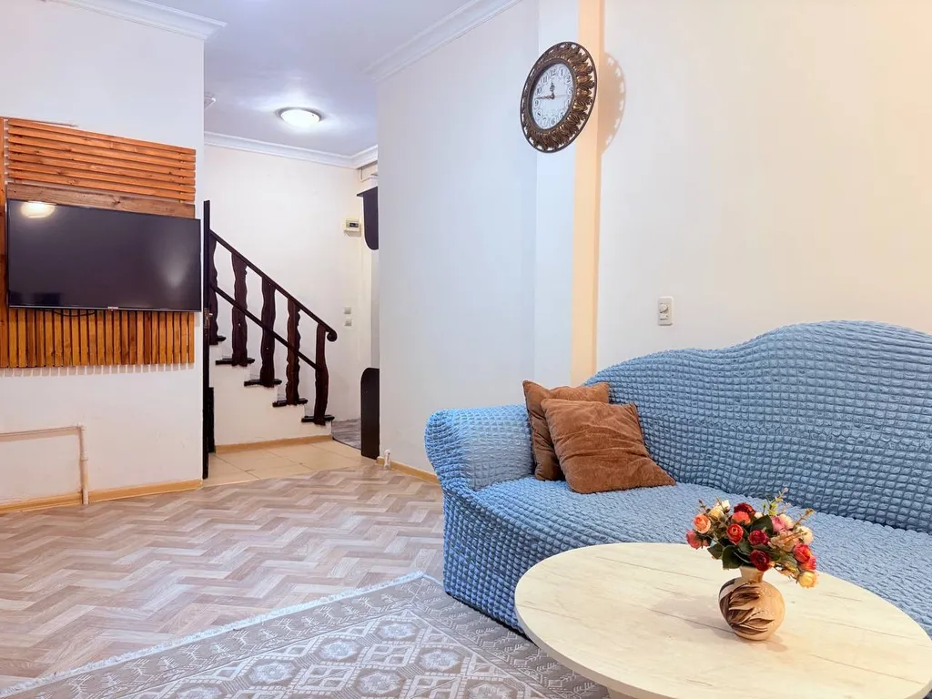 Коттедж Уютный домик недалеко от центра Махачкалы — Махачкала