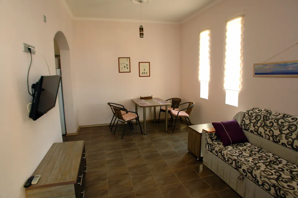 Квартира Вилла Панорама апартамент западный — аренда посуточно в Миндальное