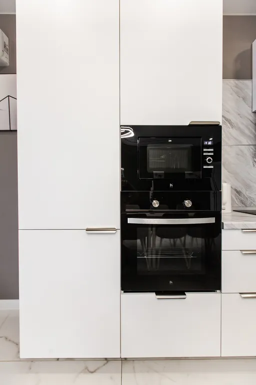 Загородный дом с баней и бассейном