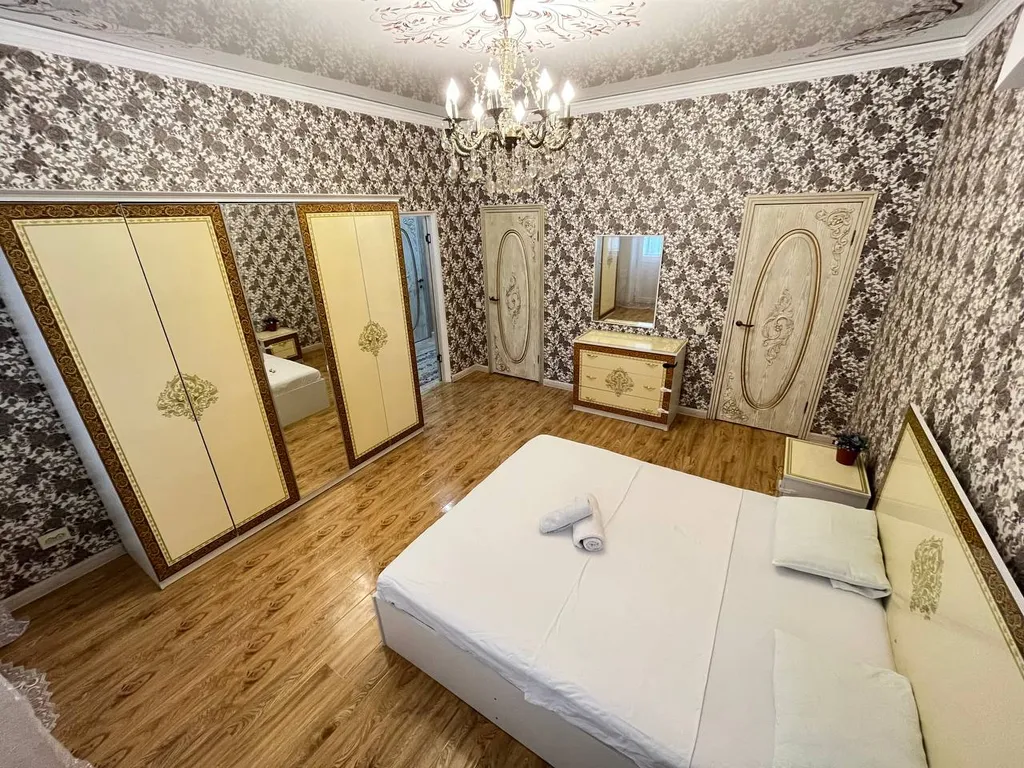 У себя дома