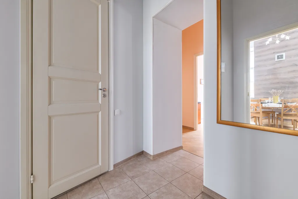 Апартаменты у Эрмитажа
3 спальни, 2 санузла.