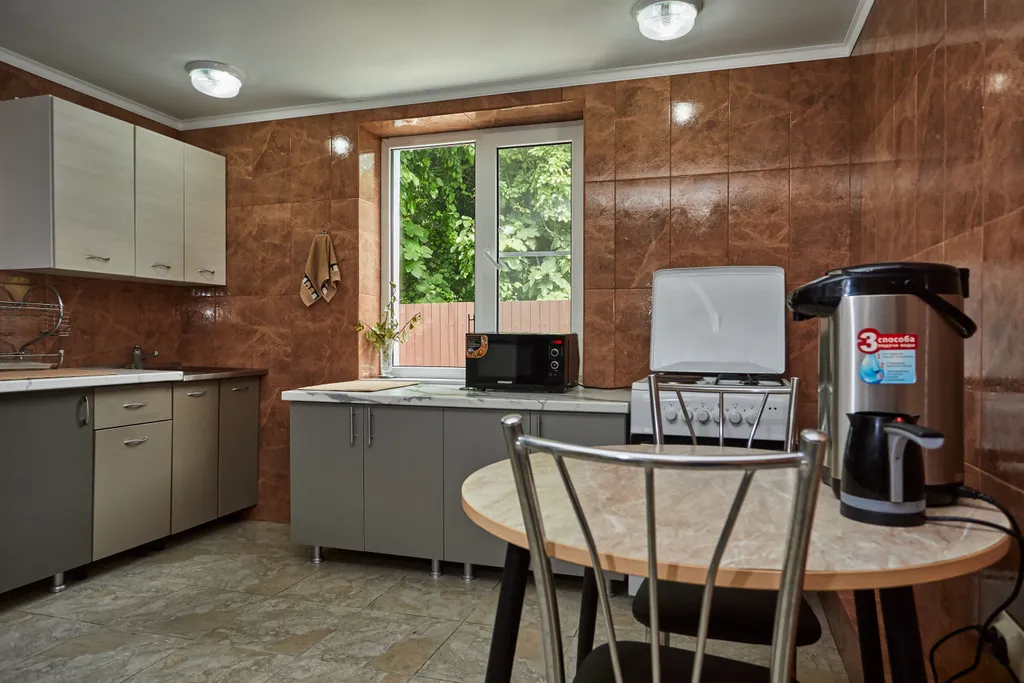 Лофт у моря с патио и бассейном