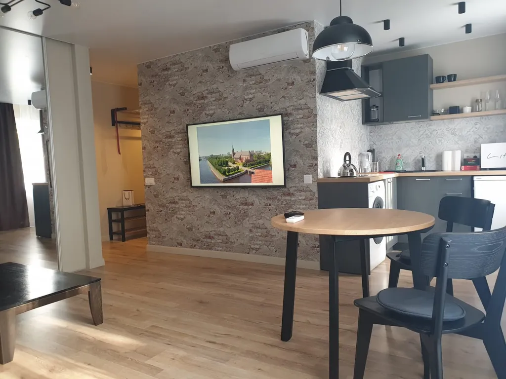 Квартира 2-комнатная Квартира — Калининград