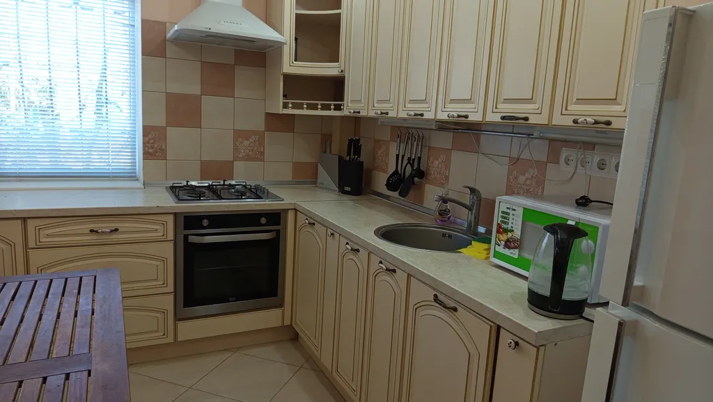 Дом на 7 чел с бассейном