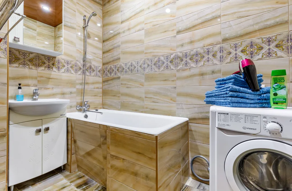 Просторная 2 комнатная квартира в центре