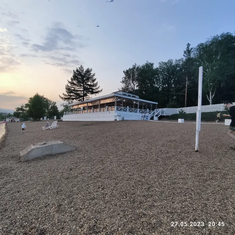 Дома на Родине