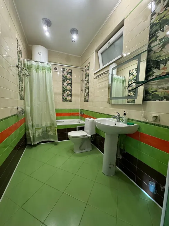 Дом с бассейном