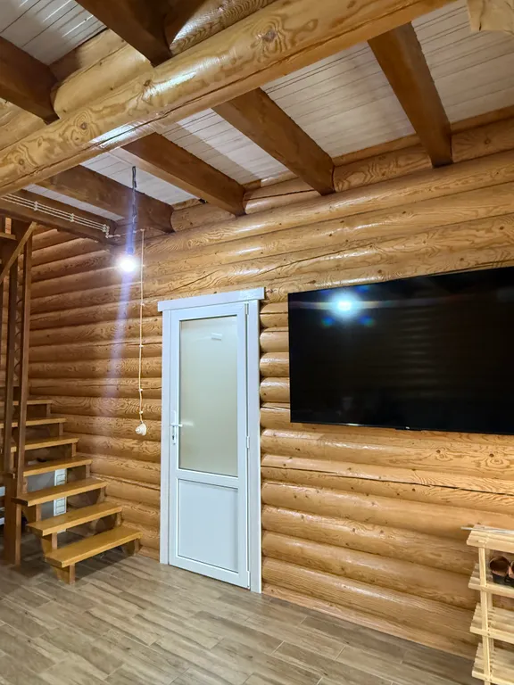 Дом из брусьев с сауной и с видом на море