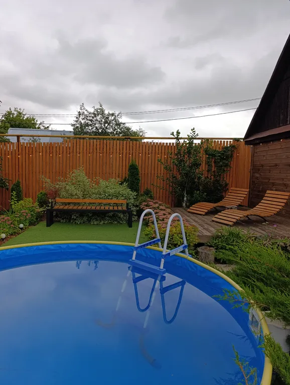 Уютный дом в хвойном саду на Кумысной поляне