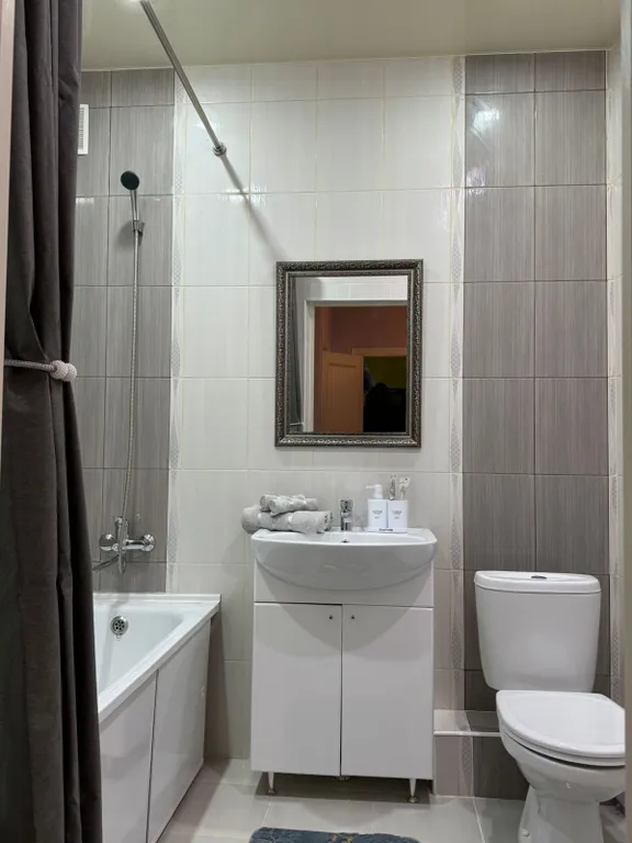 Квартира 1-комнатная квартира в центре города — Элиста