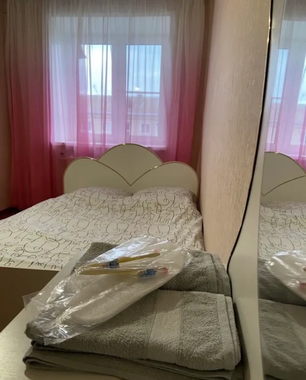 Двухкомнатная квартира рядом с красивым парком