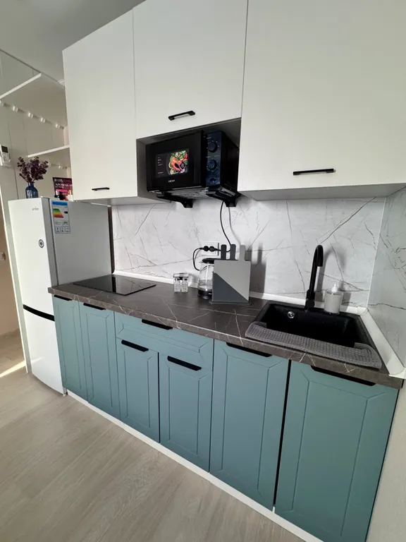 Красивая квартира с видом на озеро