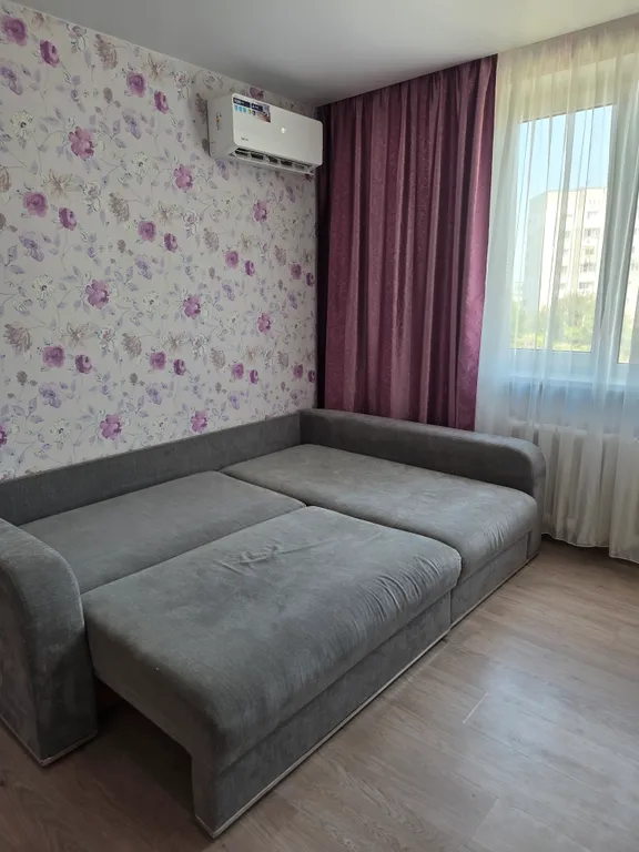 Квартира Просторная и светлая двухкомнатная квартира — Севастополь