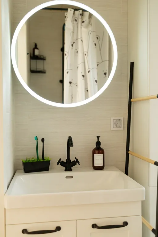 Солнечный дом с чил-зоной наверху