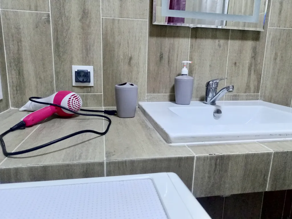 Квартира Уютная квартира-студия с диванчиком у жд вокзала и ТЦ Вавилон — Тверь