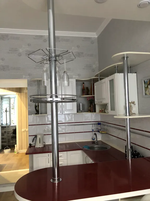 Квартира возле набережной — аренда посуточно в Ялта