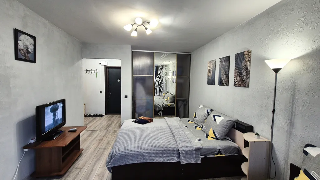 Уютная квартира в новостройке с тремя спальными местами