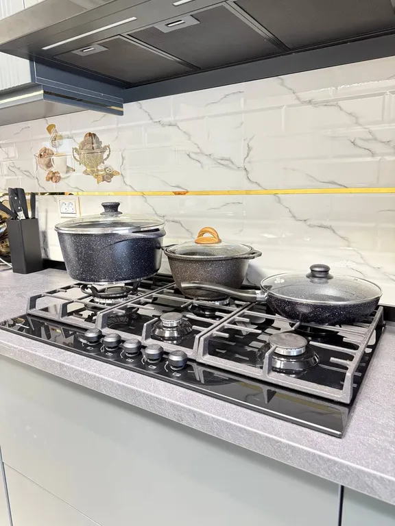 Modern Stroy 40 by Royal rentals