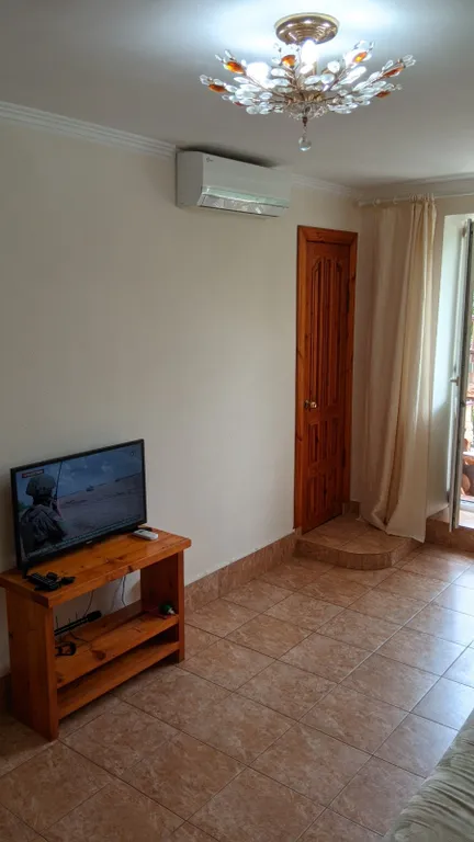 Квартира на лето - 2 минуты к морю и рынку