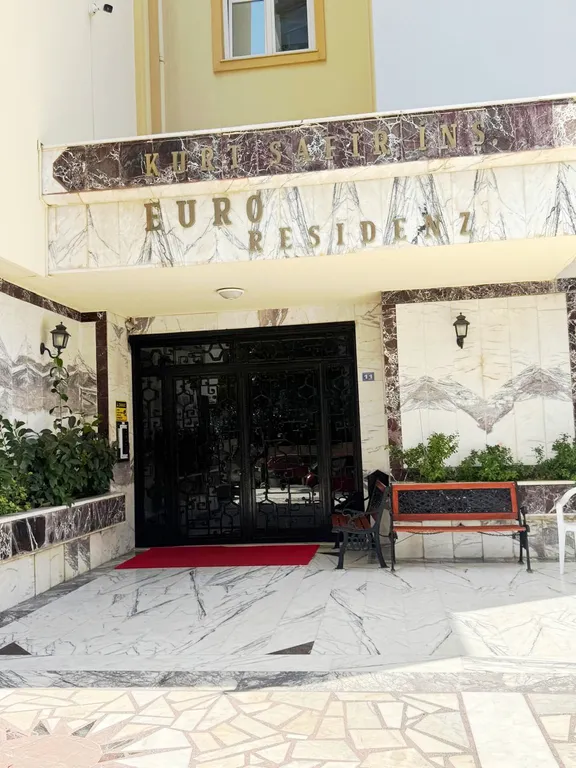 Большая квартира напротив пляжа Клеопатра