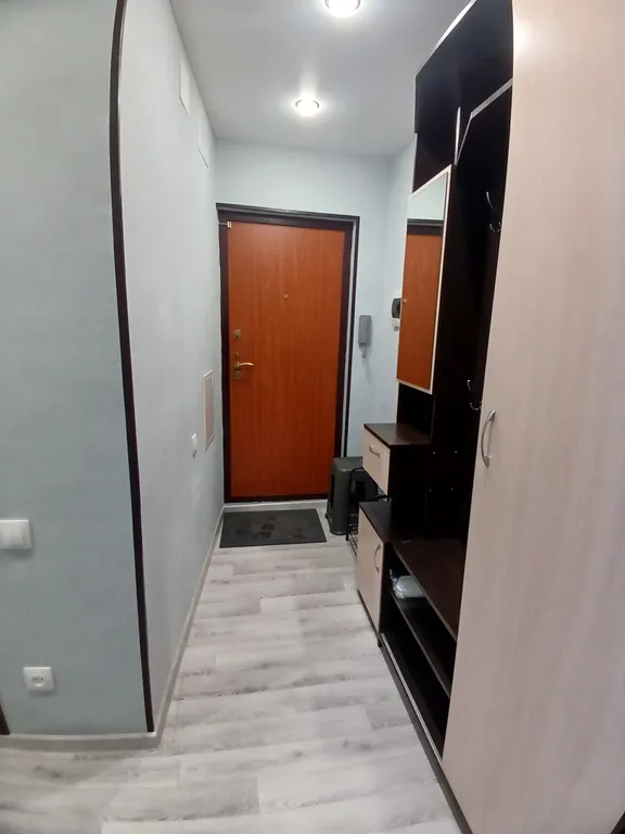 Уютная двухкомнатная квартира для отдыха и командировок рядом с УВЗ