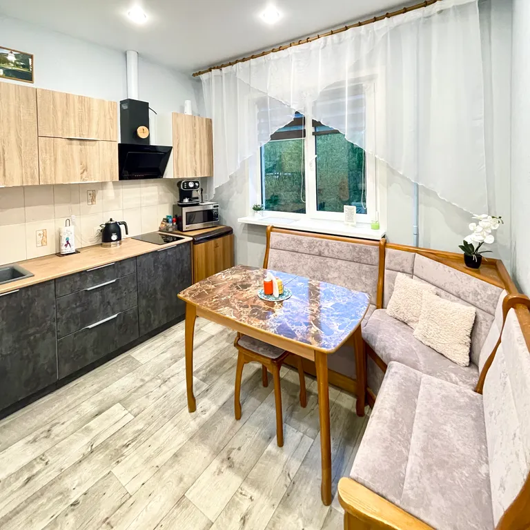 Первая Линия