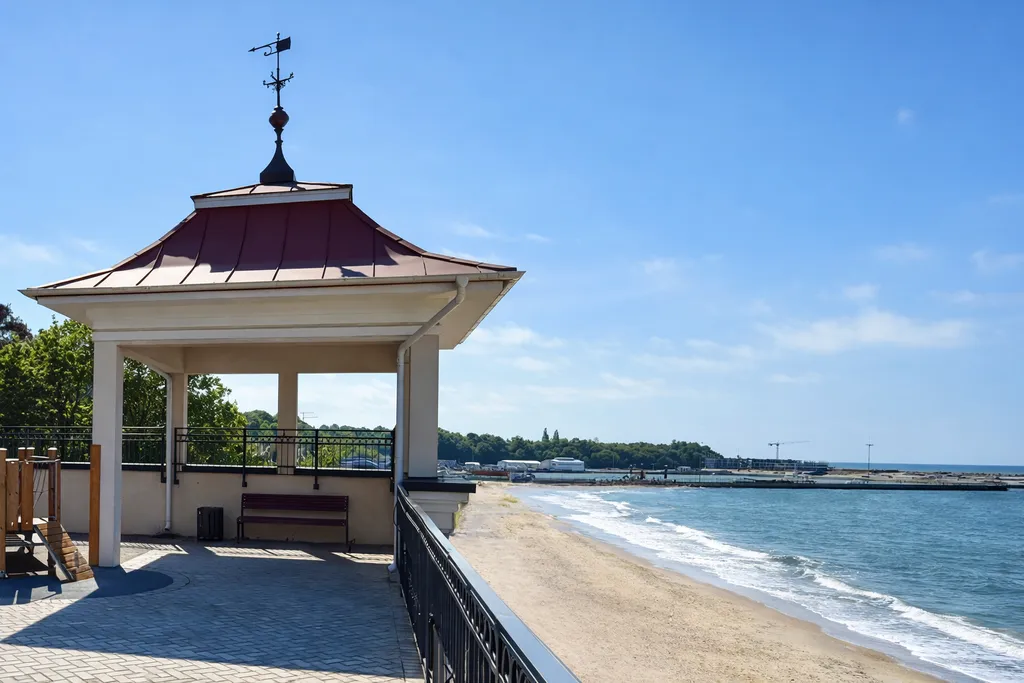 Просторные апартаменты на первой линии с выходом на пляж