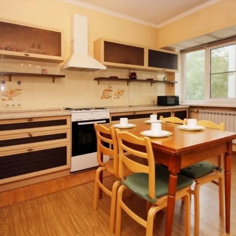 2-комнатная квартира в престижном районе Алматы "Золотой квадрат"