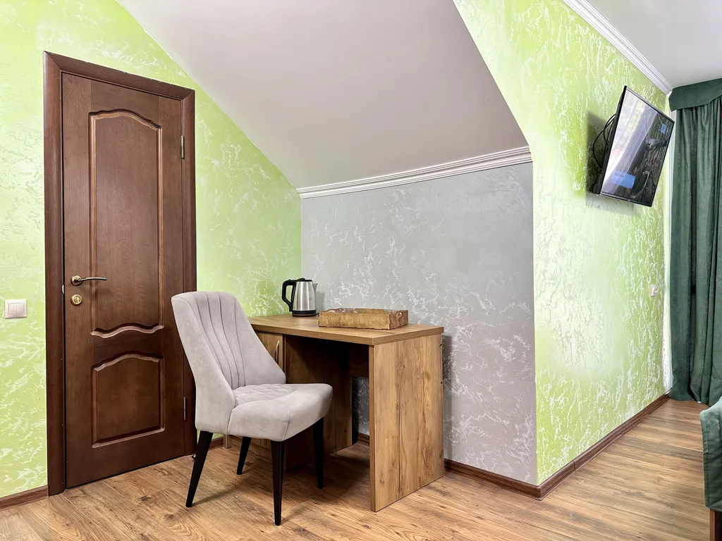 Уютный номер Комфорт на мансарде