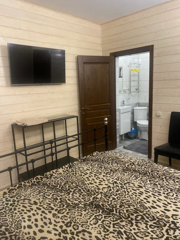 Уютный домик в горах на две семьи