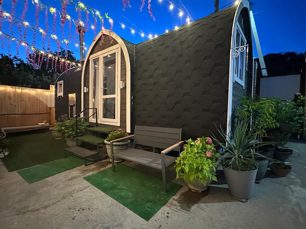 Загородный дом для семейного отдыха в 8 километрах от города