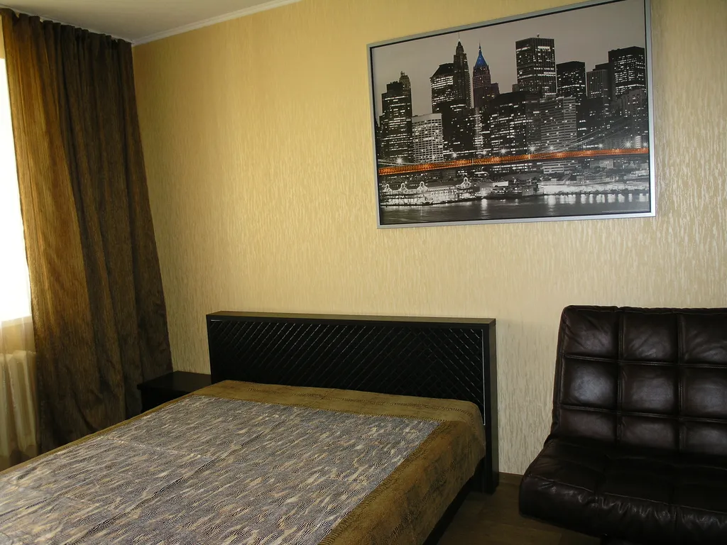 Просторная комфортабельная 2-комнатная квартира в многоэтажном доме