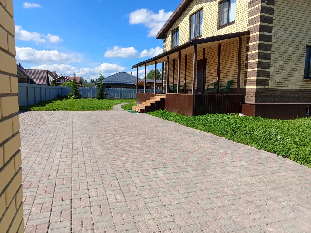 Коттедж с баней