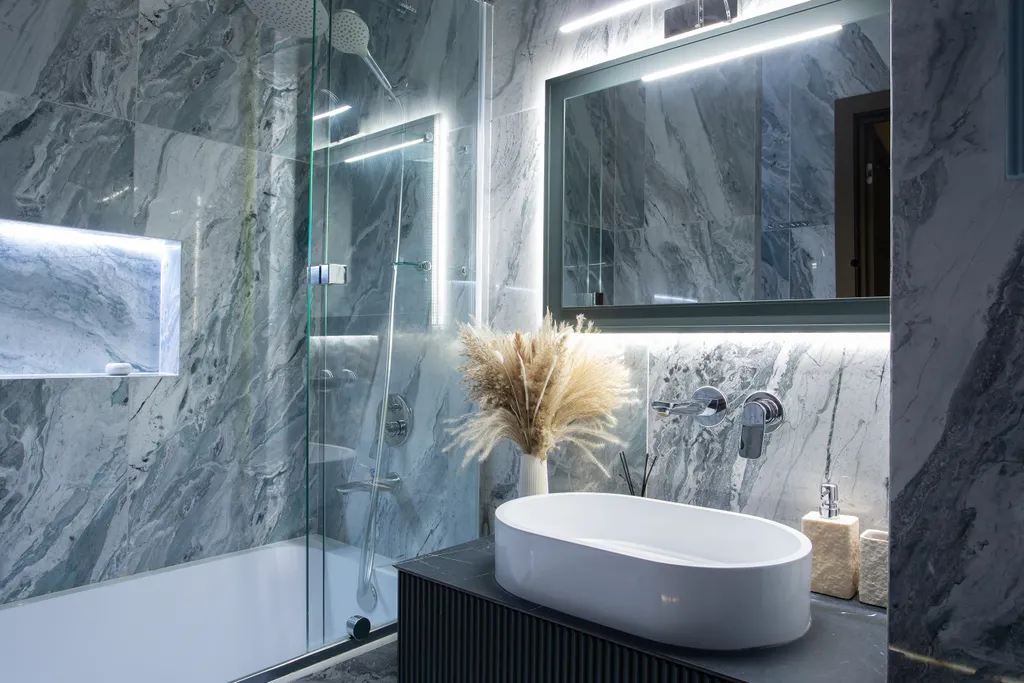 Редкий Пентхаус-формат на 64 этаже, оникс, подсветка, панорамные окна