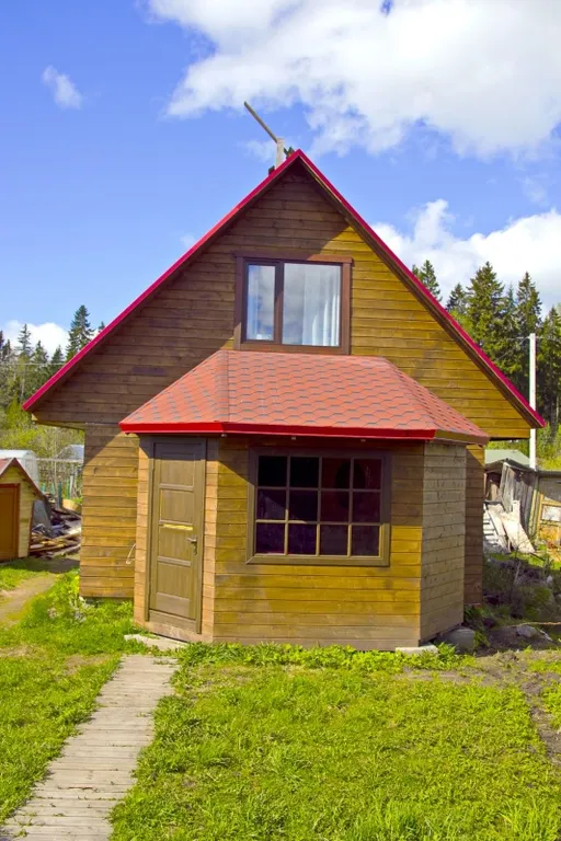 Дачный дом с баней