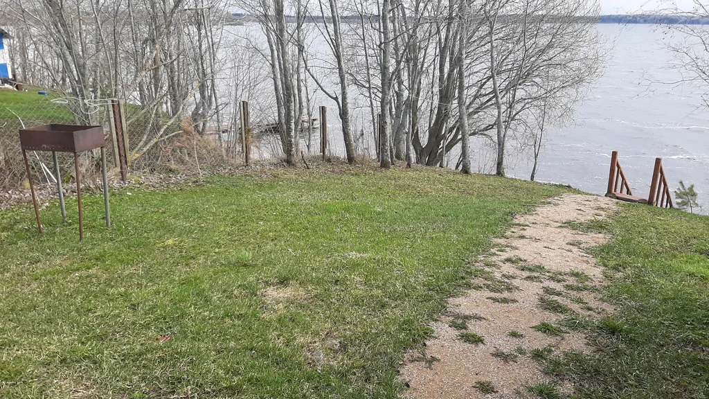 Коттедж Дом на берегу озера Волго с собственным пирсом — Ланино