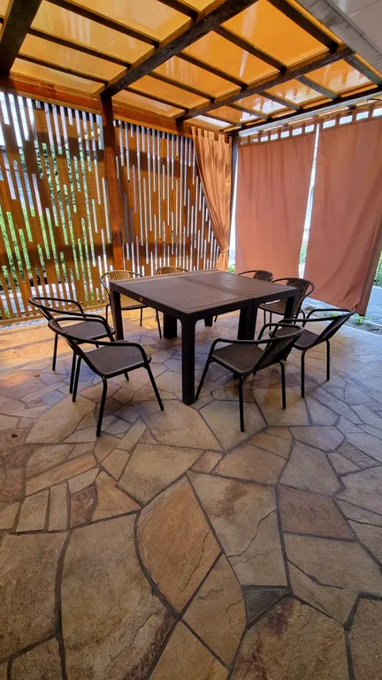 Коттедж Дом рядом с морем в тихом районе — аренда посуточно в Геленджик