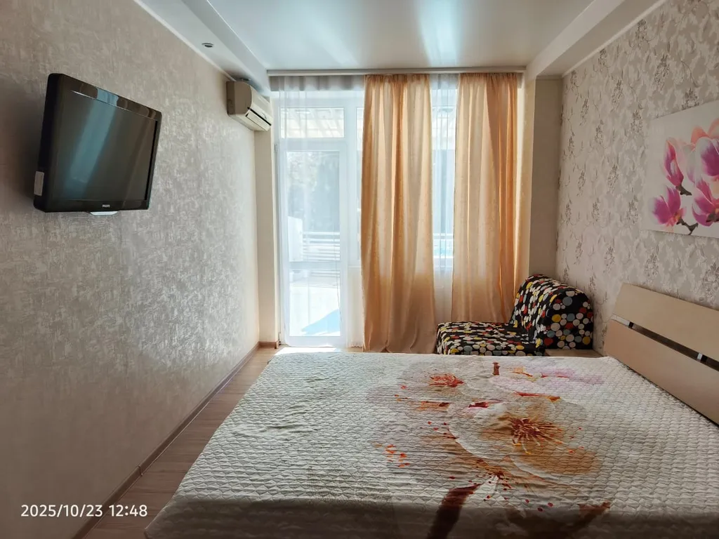 Квартира со свой массандрой с видом на парк